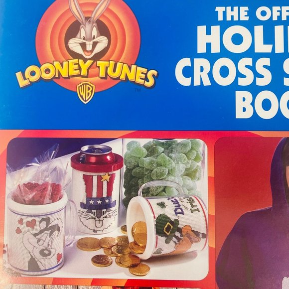 Looney Tunes Holiday Cross Stitch Booklet - Picture 2 of 9